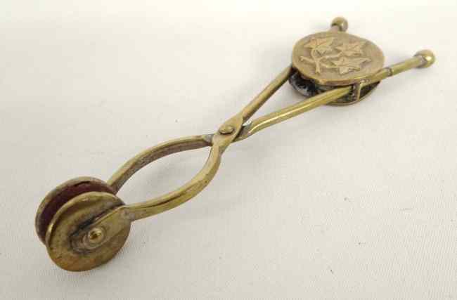 Appraisal: Victorian ladies bicycle skirt lifter