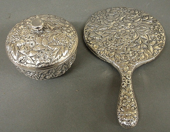 Appraisal: - Sterling silver floral repouss powder box h troy oz