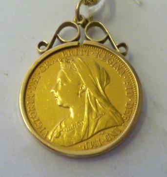 Appraisal: A LATE VICTORIAN GOLD SOVEREIGN loose mounted as a pendant