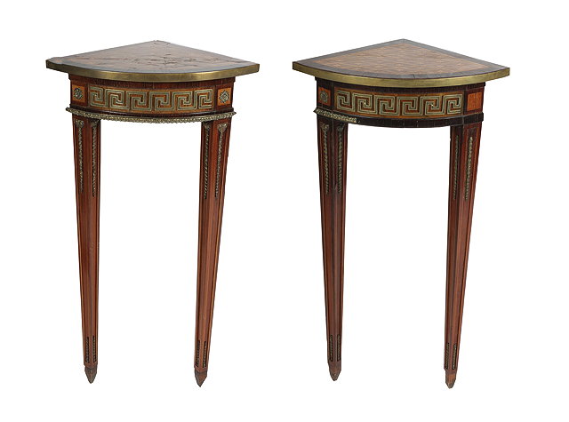 Appraisal: A PAIR OF LATE TH CENTURY FRENCH ROSEWOOD CORNER STANDS