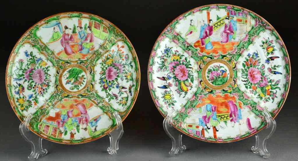 Appraisal: Chinese Rose Mandarian Porcelain PlatesDeoicting figures and flowers highlighted and