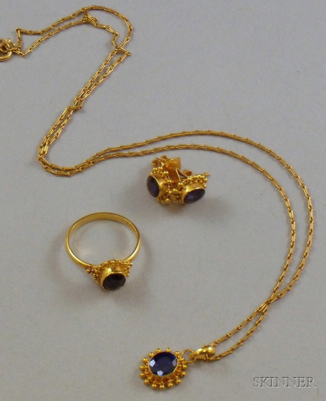 Appraisal: kt Yellow Gold and Blue Gemstone Suite comprised of a