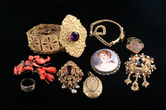 Appraisal: SEVEN PIECES VICTORIAN JEWELRY Including gold plated oval locket sunstone