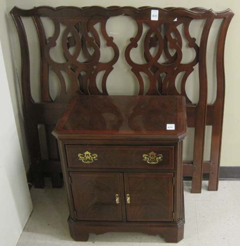 Appraisal: THREE-PIECE CHIPPENDALE STYLE MAHOGANY BEDROOM FURNITURE SET Drexel Heritage Furnishings