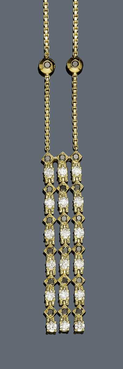 Appraisal: DIAMOND AND GOLD NECKLACE Yellow gold Decorative necklace the front