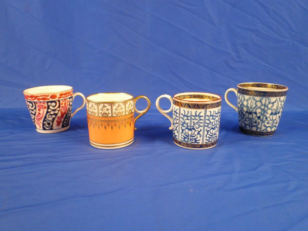 Appraisal: Three late thC Worcester 'Queen Charlotte' pattern coffe cans two