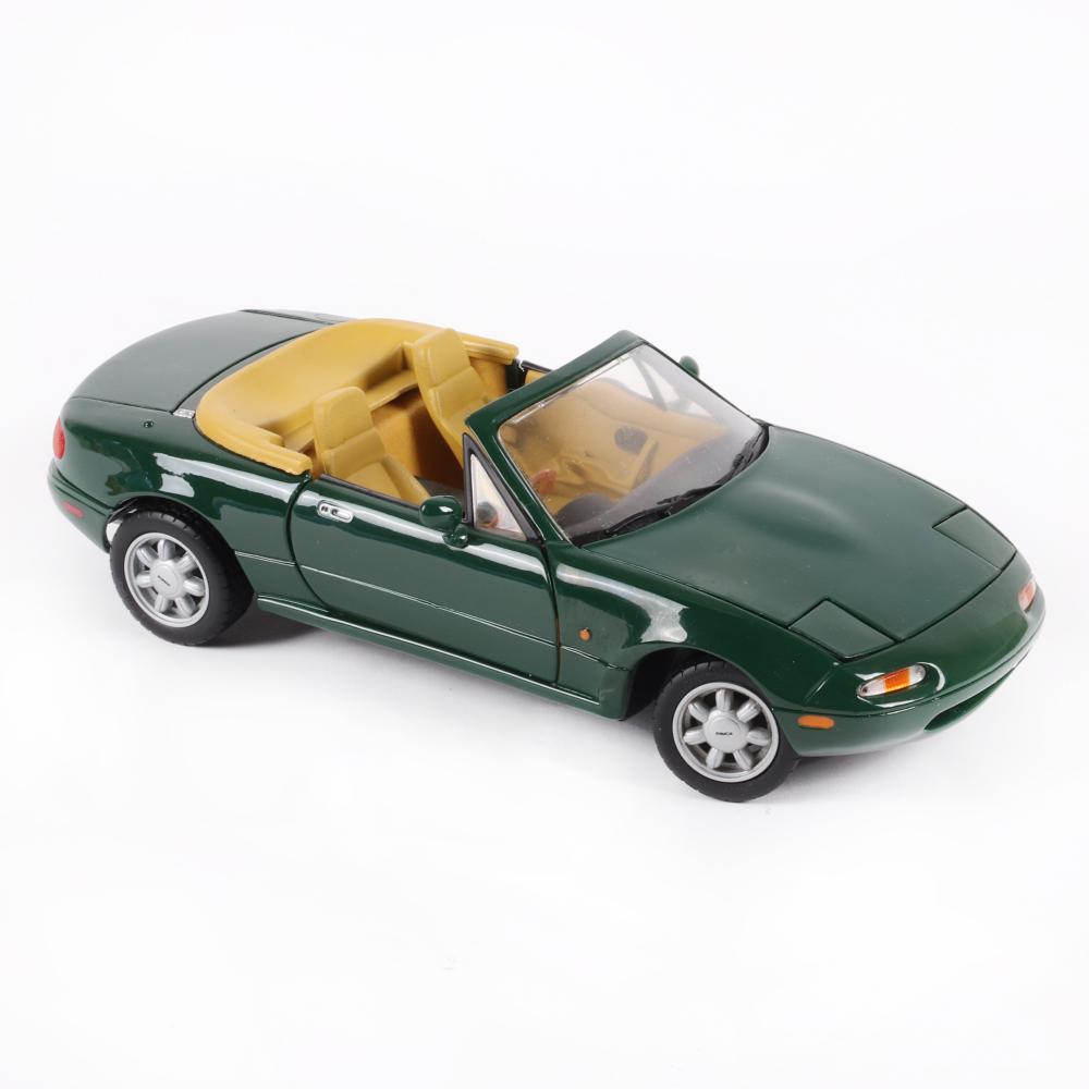 Appraisal: MAZDA MIATA MX KYOSHO SCALE DIECAST CARMazda Miata MX Kyosho