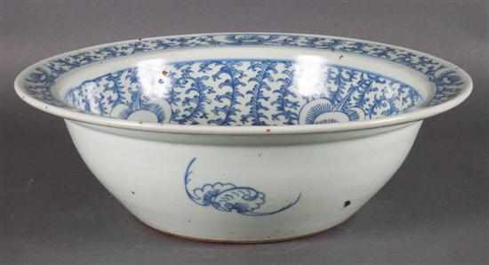 Appraisal: Chinese Export blue and white porcelain wash basin circa stylized