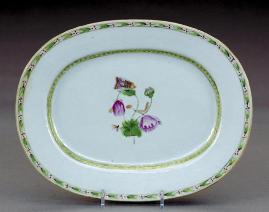 Appraisal: Chinese Export porcelain platter late th centurygreen leaf border with