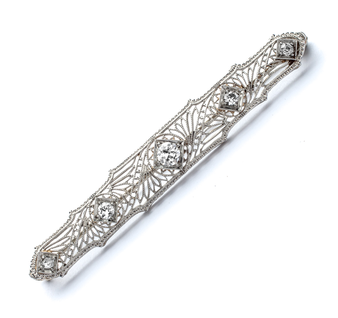 Appraisal: Art Deco K white gold diamond bar brooch presenting round