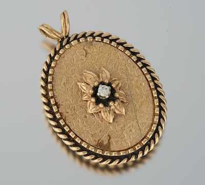 Appraisal: A Ladies' Gold Memento Locket k yellow gold oval locket