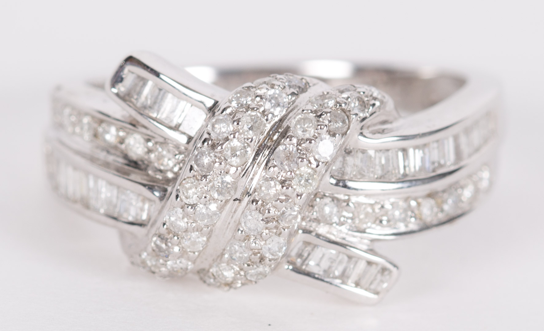 Appraisal: A White Gold Diamond Ring set in k white gold