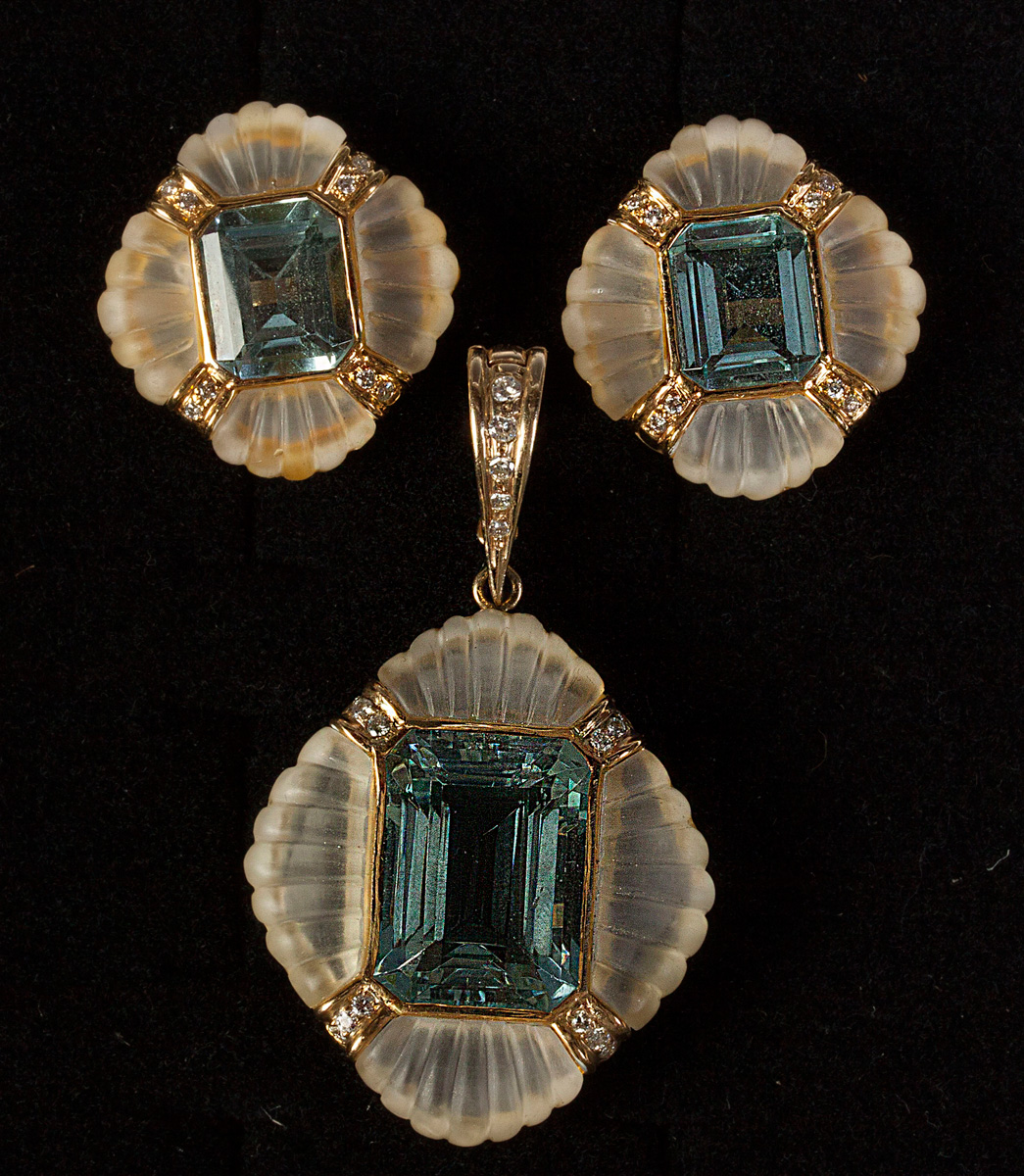 Appraisal: K Gold Aquamarine Diamond Quartz Pendant with Matching Earrings Pendant