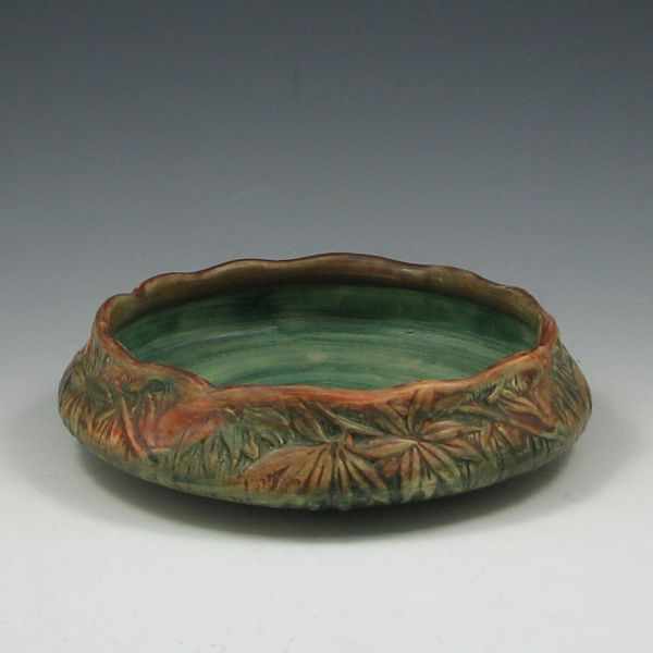 Appraisal: Weller Marvo Bowl marked Weller Pottery ''w three small chips