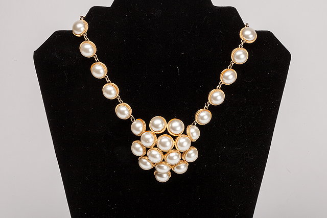 Appraisal: A vintage Givenchy faux pearl and gold coloured metal necklace