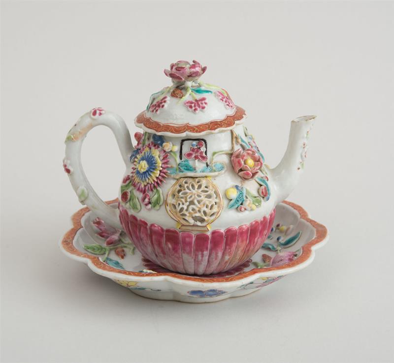 Appraisal: CHINESE EXPORT FAMILLE ROSE PORCELAIN PEAR-FORM TEAPOT AND STAND x