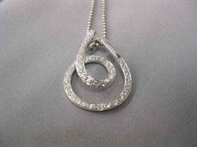 Appraisal: Diamond Pendant diamonds totaling carat in k white gold on