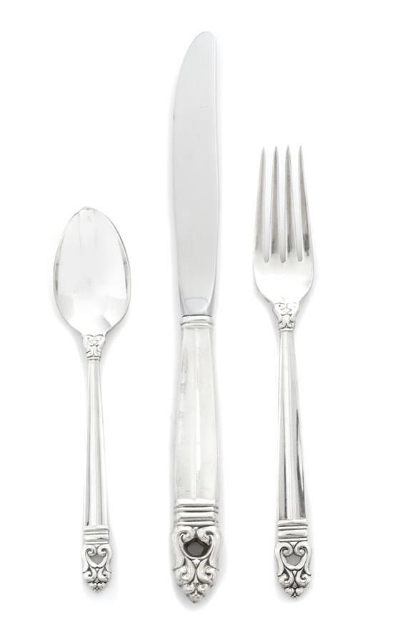 Appraisal: An American Silver Flatware Service International Silver Co Meriden CT