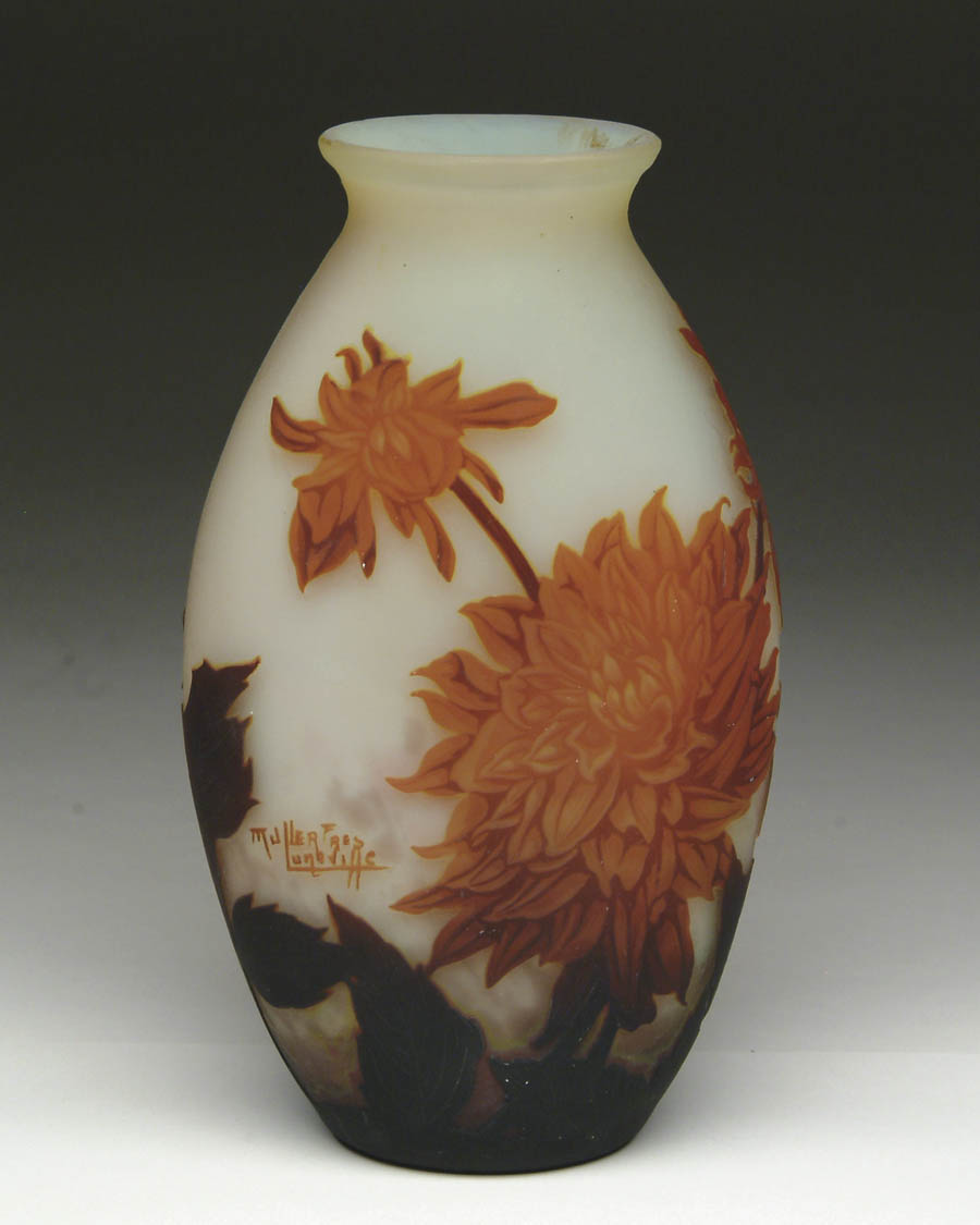 Appraisal: MULLER CAMEO VASE Lovely Muller vase has cameo decoration consisting