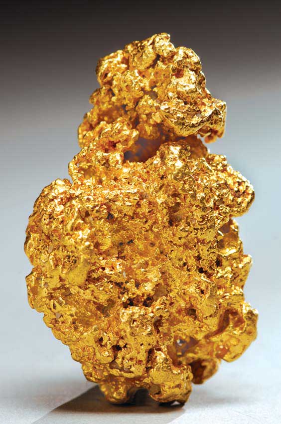 Appraisal: GOLD NUGGET Wedderburn Australia This robust three-dimensional nugget shows a