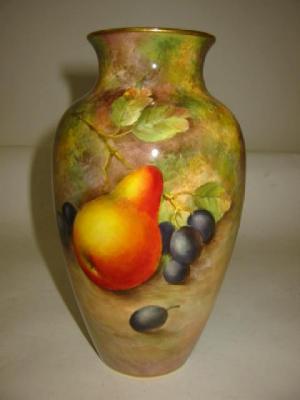 Appraisal: A ROYAL WORCESTER PORCELAIN VASE dated of baluster form painted