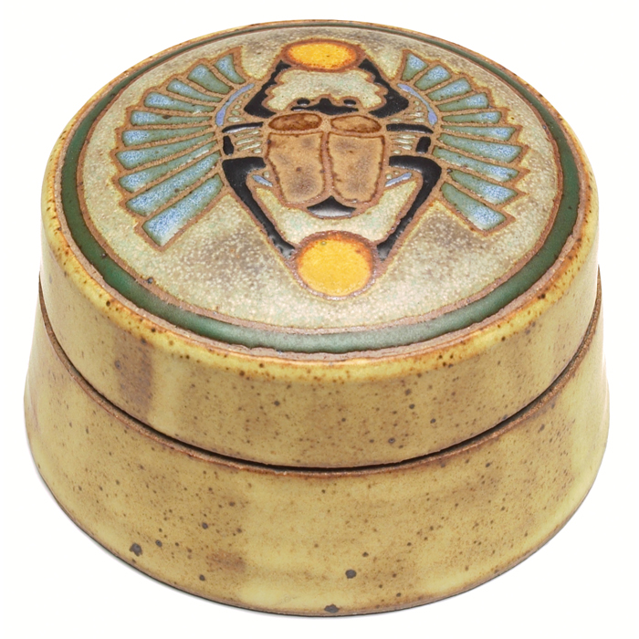 Appraisal: Common Ground covered box contemporary round shape with a colorful