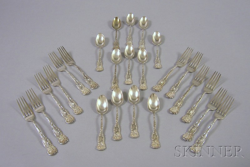 Appraisal: Twenty-four Pieces of Reed Barton Sterling Silver Flatware La Reine