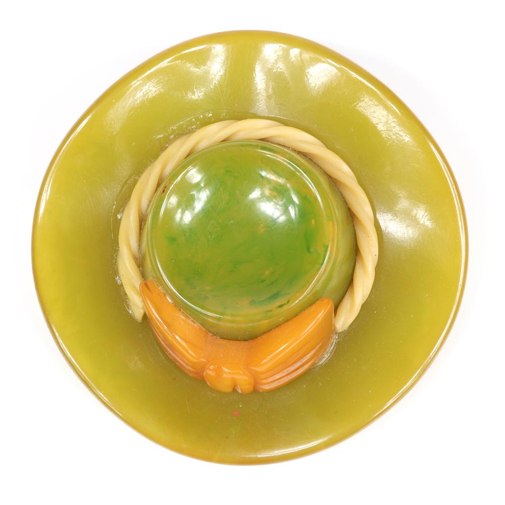 Appraisal: VINTAGE BAKELITE WIDE BRIM HAT FIGURAL PIN BROOCH IN CREAMED