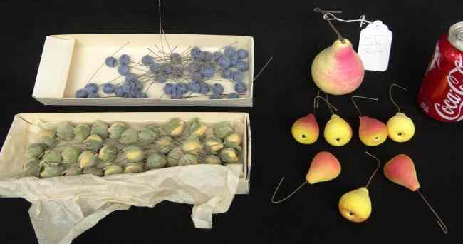 Appraisal: Lot misc including velvet rosebuds composition blueberries cotton pears and