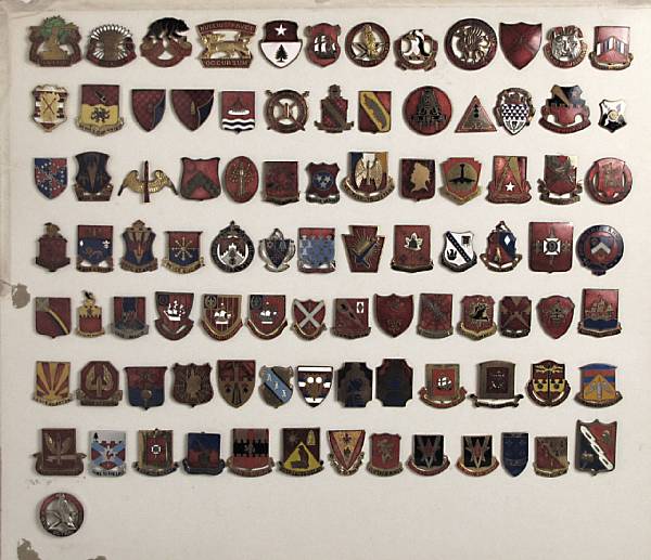 Appraisal: A group of Distinctive Unit Insignia Including vintage screwback and