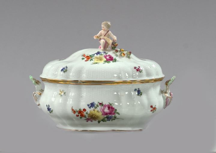 Appraisal: Meissen Porcelain Two-Handled Vegetable Tureen fourth quarter th century of