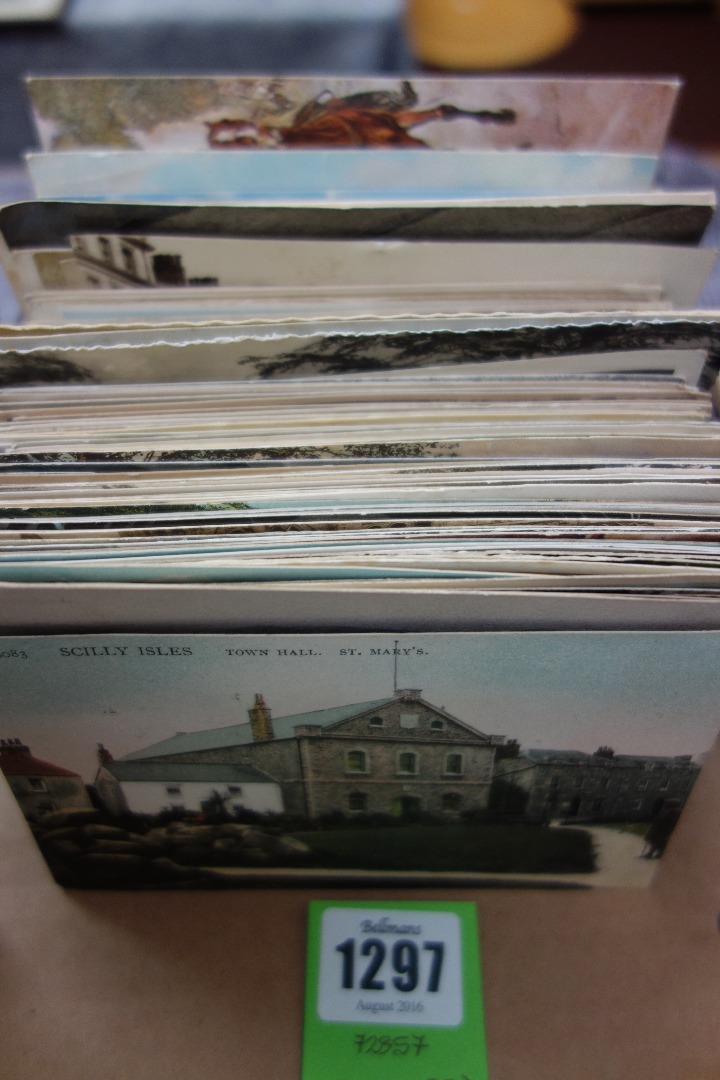 Appraisal: POSTCARDS - a mostly English selection approx