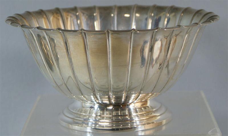 Appraisal: Gorham sterling ribbed bowl 'd no mono d TO Estimate