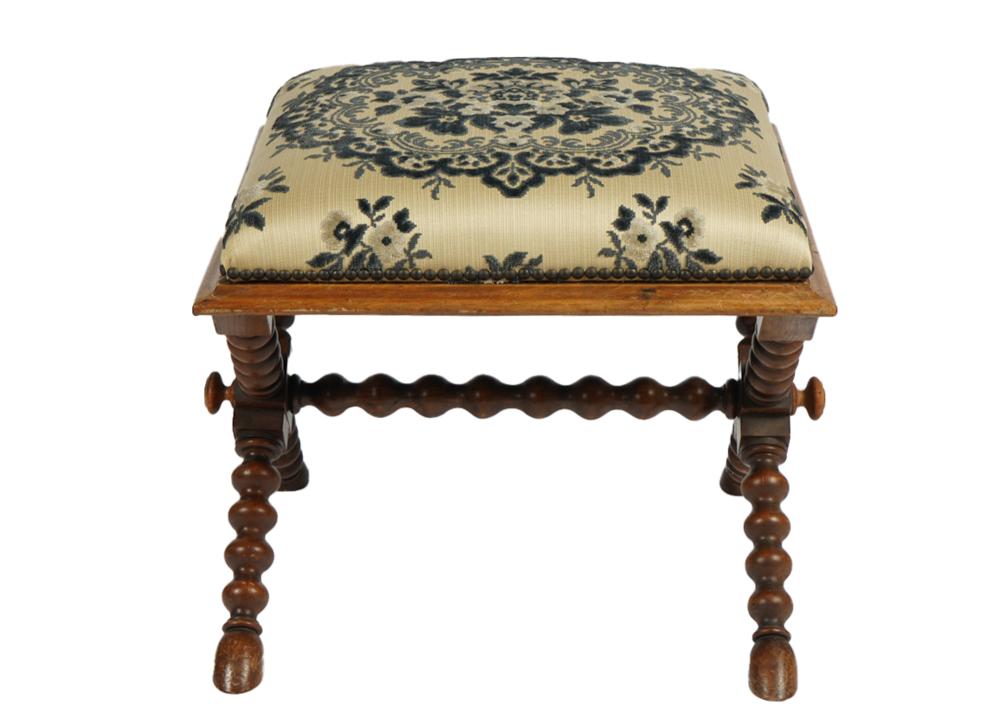 Appraisal: VICTORIAN TURNED OAK STOOLwith later blue and white floral upholstery