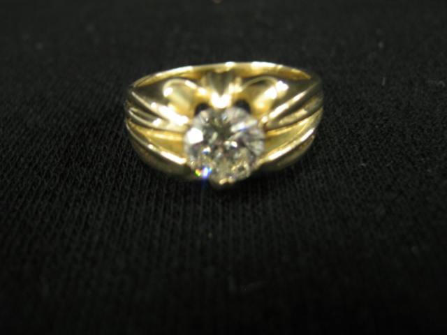 Appraisal: Man's Diamond Ring carat round brilliant in k yellow gold