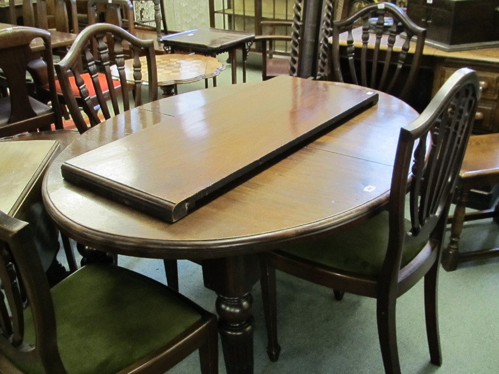 Appraisal: Victorian mahogany telescope table with additional leaf and four mahogany