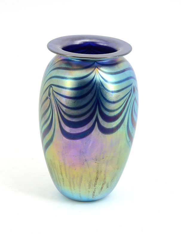 Appraisal: EICHOLT ART GLASS VASE Iridescent pulled feather design signed and