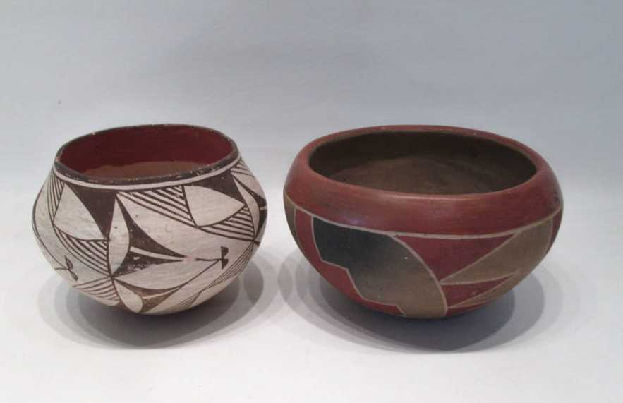 Appraisal: TWO SOUTHWEST NATIVE AMERICAN POTTERY ITEMS Hopi bowl with porous