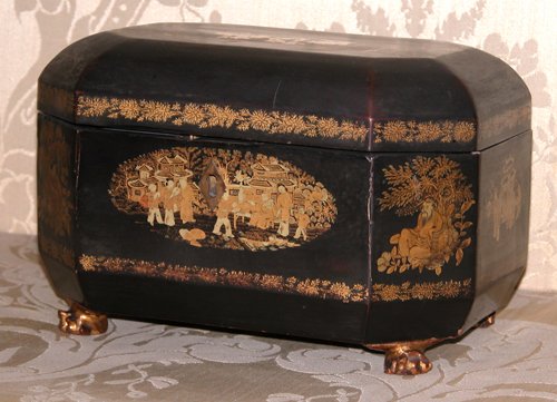 Appraisal: Title Chinese Export Papier Mache Double Tea Caddy with pewter