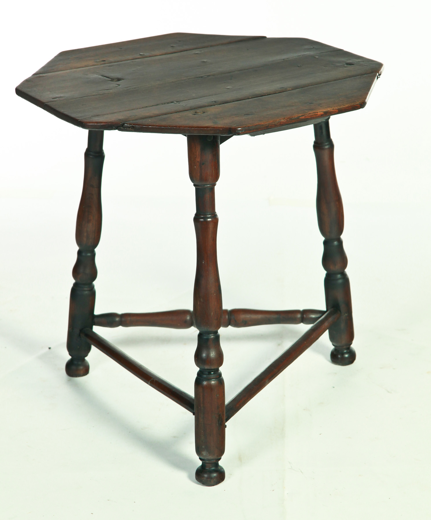 Appraisal: CRICKET TABLE Probably North American late th-early th century maple