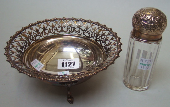 Appraisal: A silver bon bon dish with a gadrooned rim above