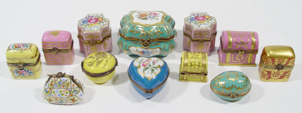 Appraisal: Twelve Limoges porcelain pill and scent boxes with hand painted