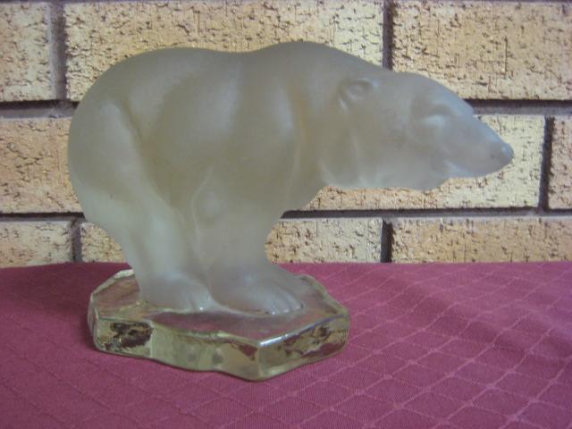 Appraisal: A Goebel frosted glass model of a Polar Bear in