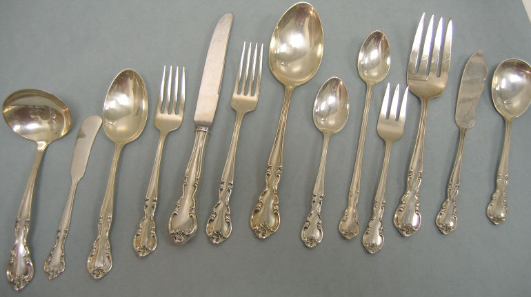 Appraisal: GORHAM - EASTERLING AMERICAN CLASSIC FLATWARE Sterling silver patented comprising