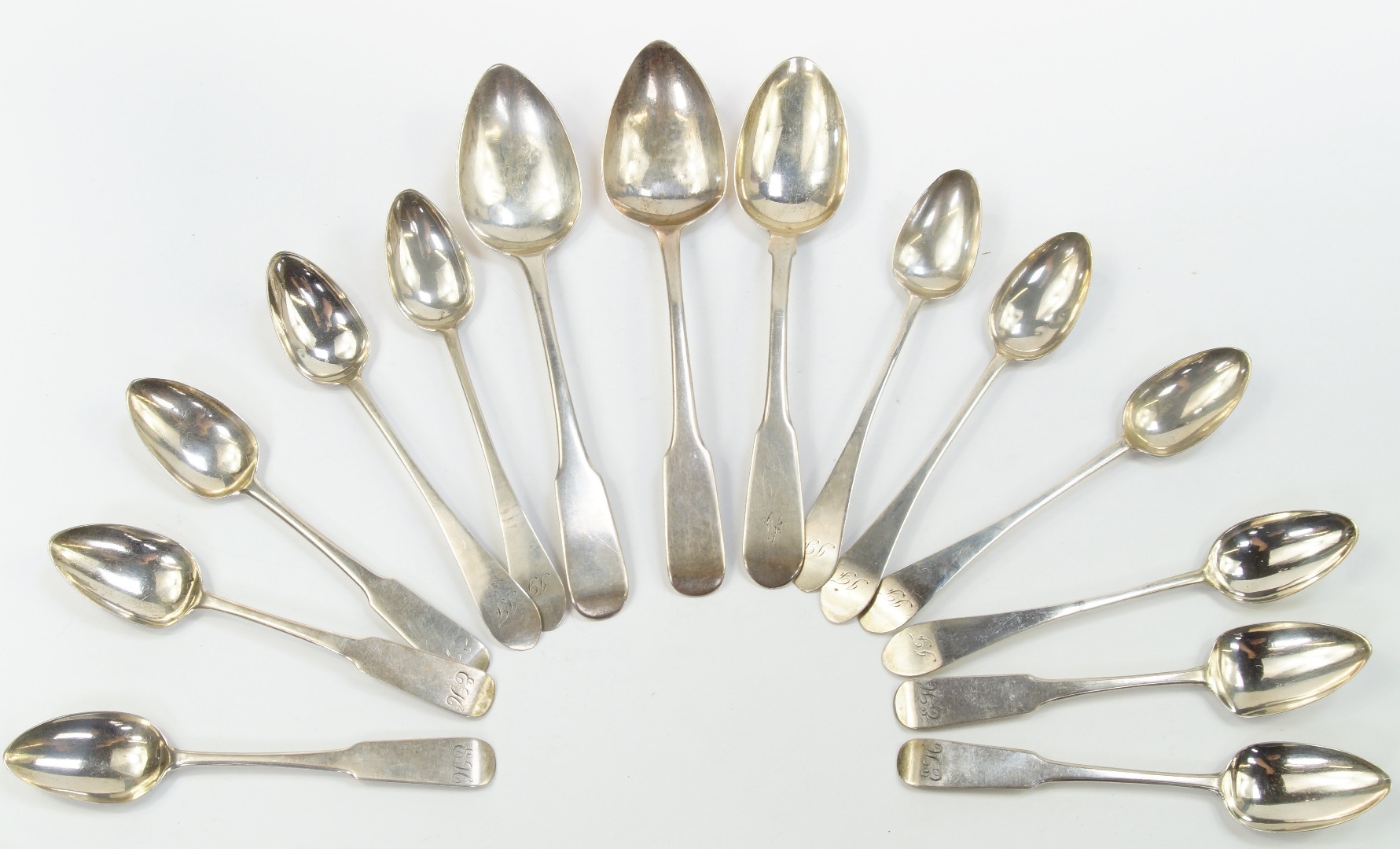 Appraisal: A set of five Dumfries silver teaspoons decorated in the