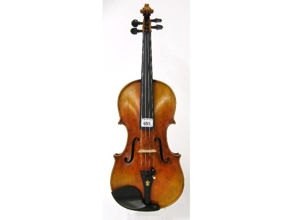 Appraisal: Contemporary violin labelled Ma Zhibin workshop cm case