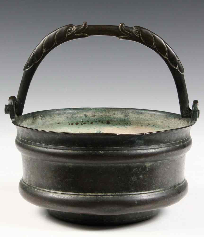 Appraisal: TH CENTURY BRONZE COOKING POT- Probably German heavily cast with