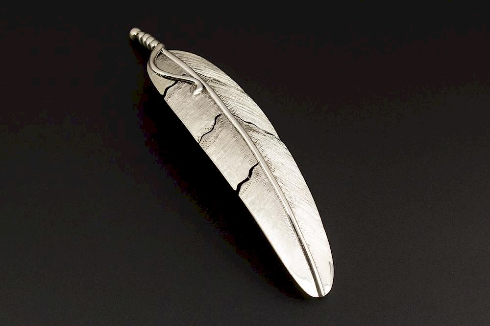 Appraisal: Sterling Silver Broach Beautiful Sterling Silver Handcrafted Feather Broach by