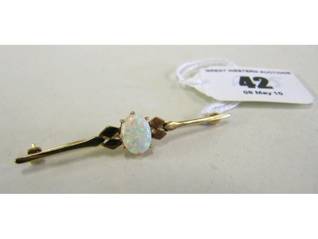 Appraisal: Nine carat gold opal set bar brooch