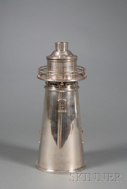 Appraisal: Large Silverplate Lighthouse-form Cocktail Shaker Meriden Silver Plate Co early